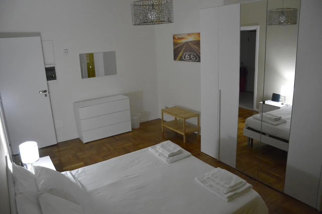 Frada Appartamento Milano